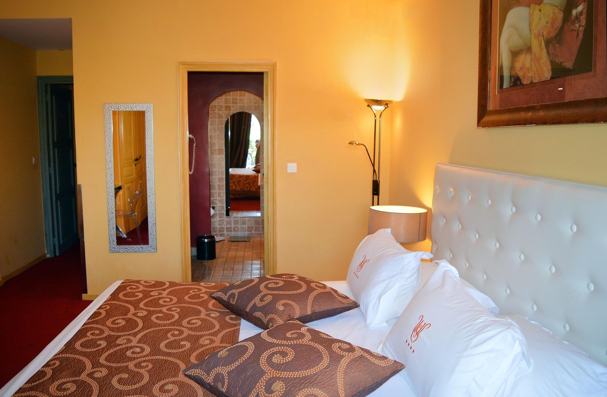 ז'ואן-לה-פינס Hotel La Villa Sainte Valerie Adults Only מראה חיצוני תמונה