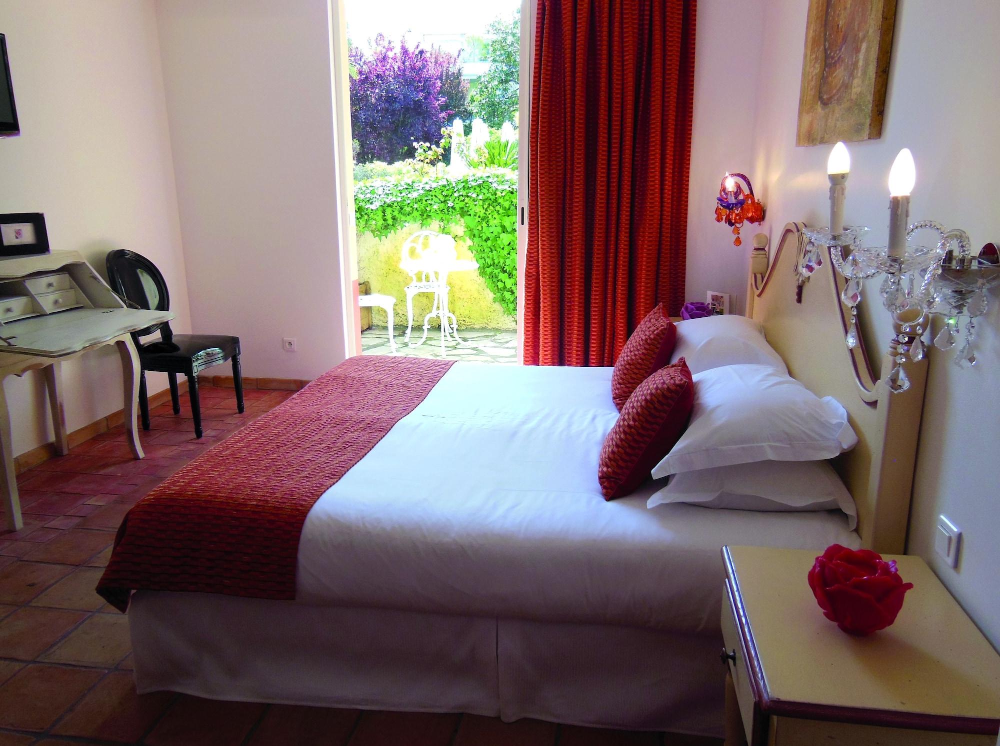 ז'ואן-לה-פינס Hotel La Villa Sainte Valerie Adults Only מראה חיצוני תמונה