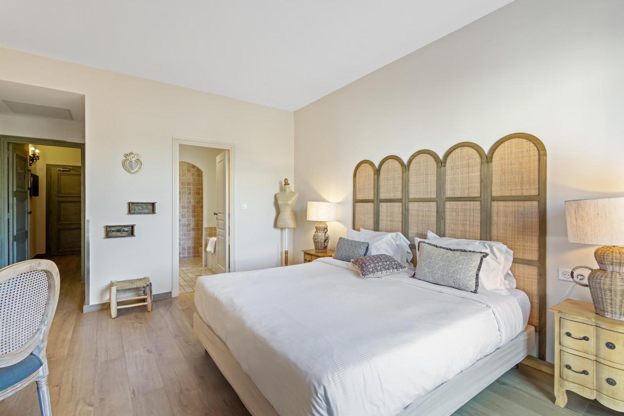 ז'ואן-לה-פינס Hotel La Villa Sainte Valerie Adults Only מראה חיצוני תמונה
