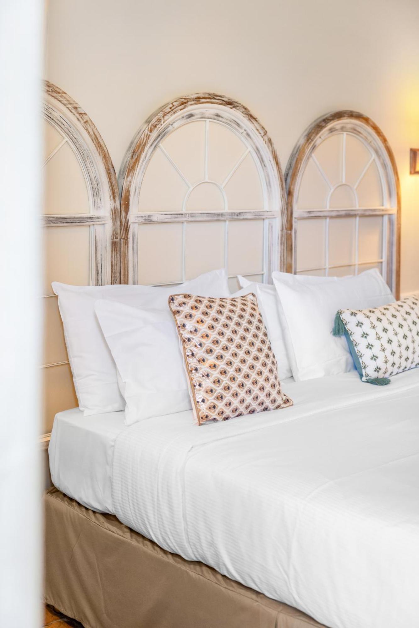 ז'ואן-לה-פינס Hotel La Villa Sainte Valerie Adults Only מראה חיצוני תמונה