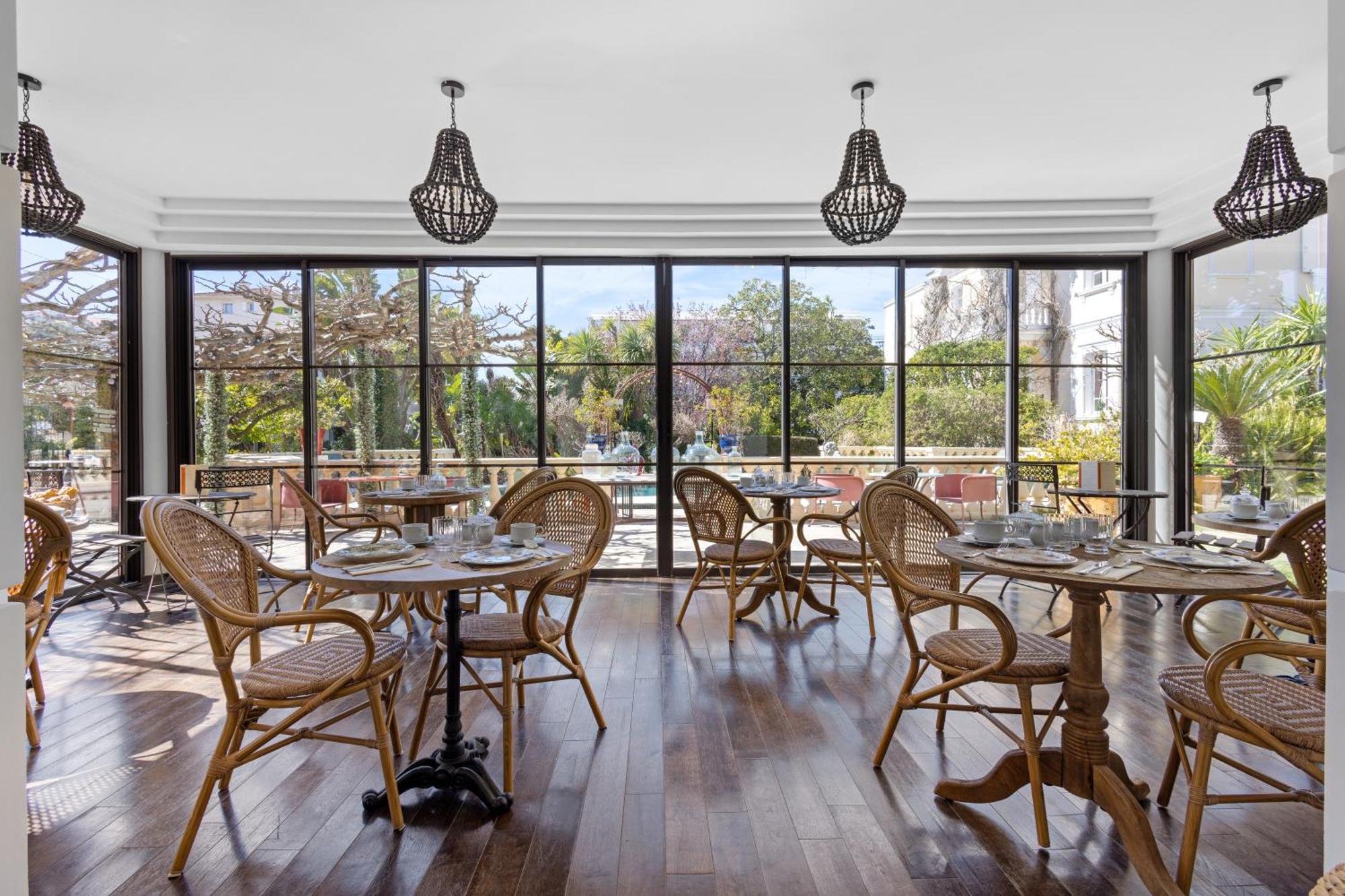 ז'ואן-לה-פינס Hotel La Villa Sainte Valerie Adults Only מראה חיצוני תמונה