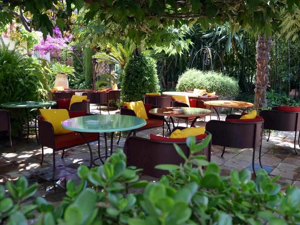 ז'ואן-לה-פינס Hotel La Villa Sainte Valerie Adults Only מראה חיצוני תמונה