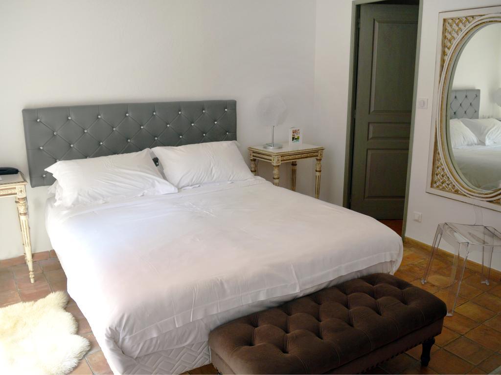 ז'ואן-לה-פינס Hotel La Villa Sainte Valerie Adults Only מראה חיצוני תמונה