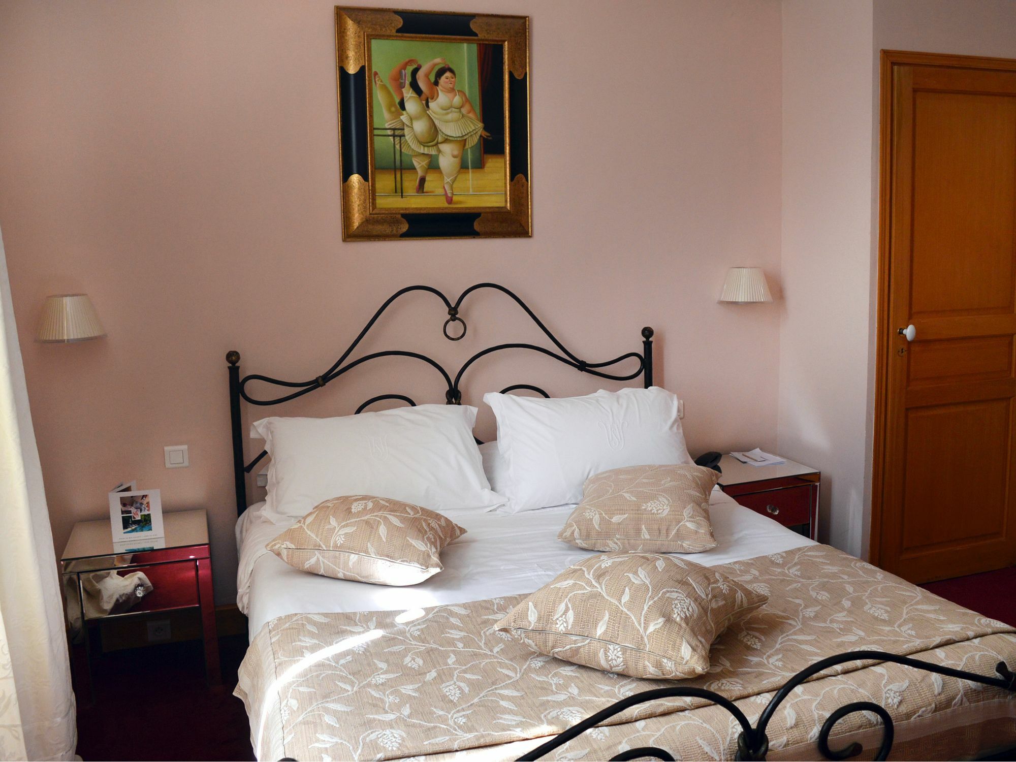 ז'ואן-לה-פינס Hotel La Villa Sainte Valerie Adults Only מראה חיצוני תמונה